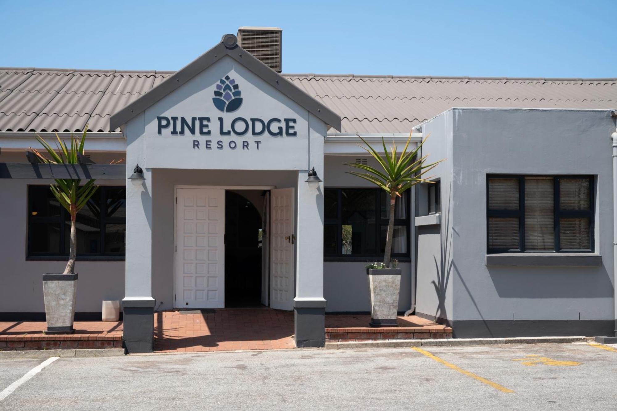 Pine Lodge Джордж Экстерьер фото